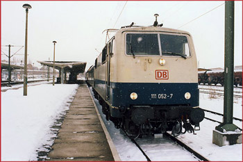 Lokomotive der Baureihe 111 in Sonneberg